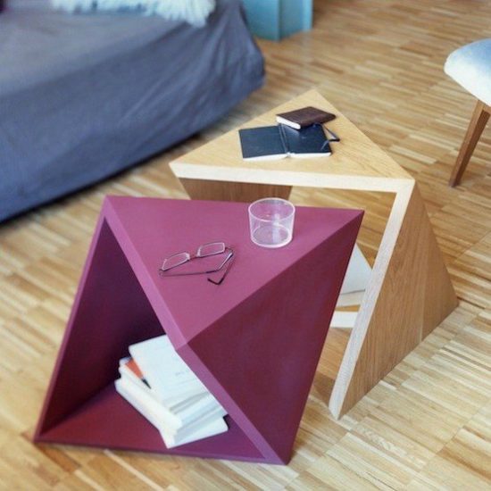 Masuta de caea cu forma geometrica