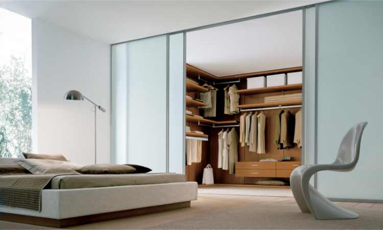 dressing cu usi glisante