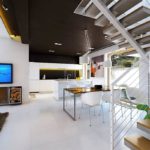 Open space casa cu decor modern